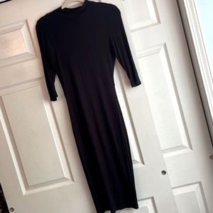 🔥 Hot, fitted, ribbed black dress